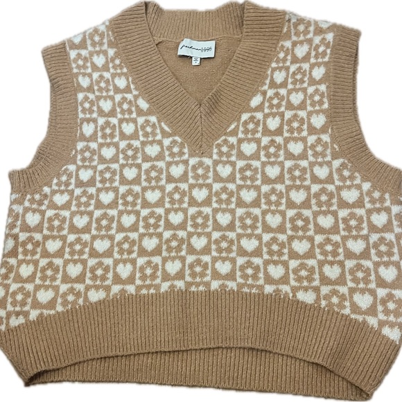 teen cropped boho sweatervest - Picture 1 of 1